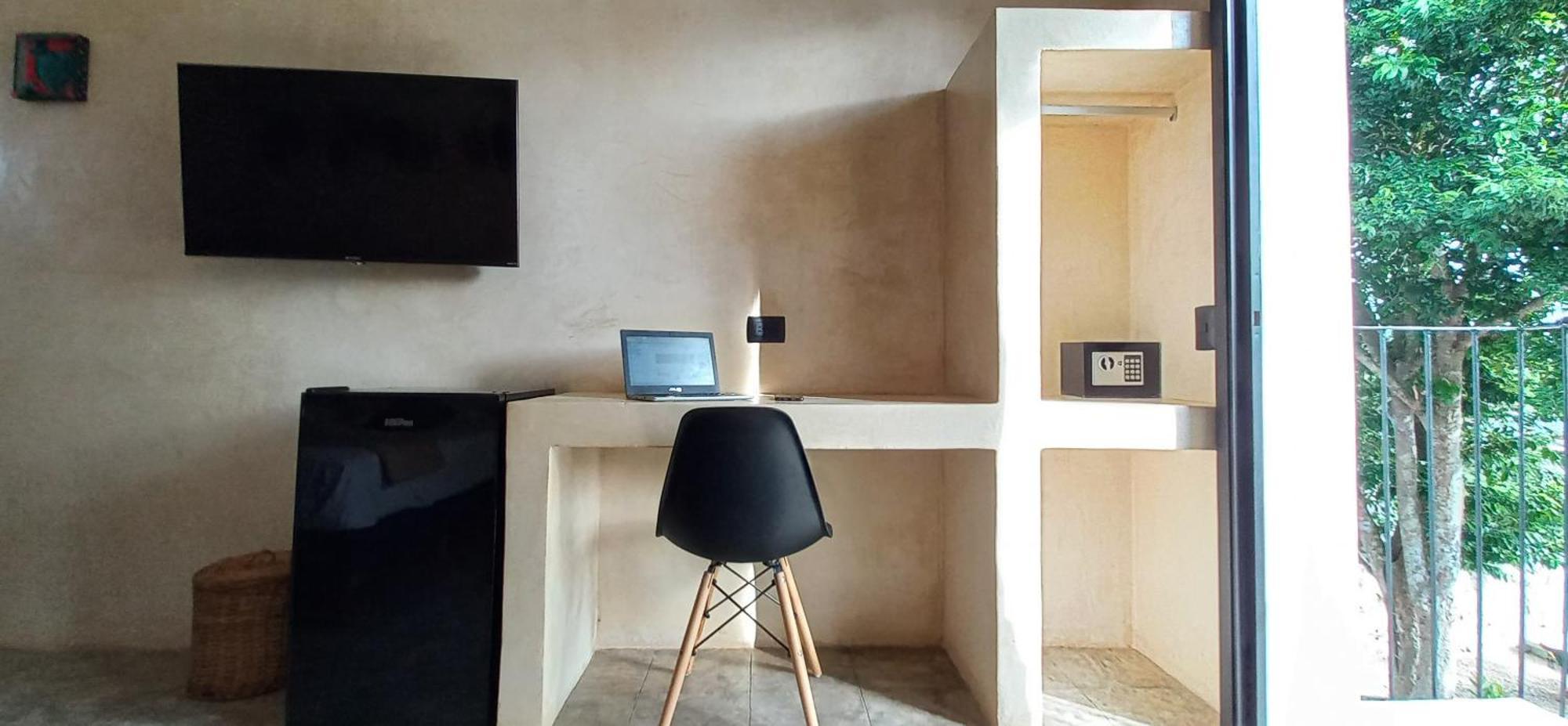 Charming Colonial-Style Room In The Heart Of Valladolid Βαγιαδολίδ Εξωτερικό φωτογραφία